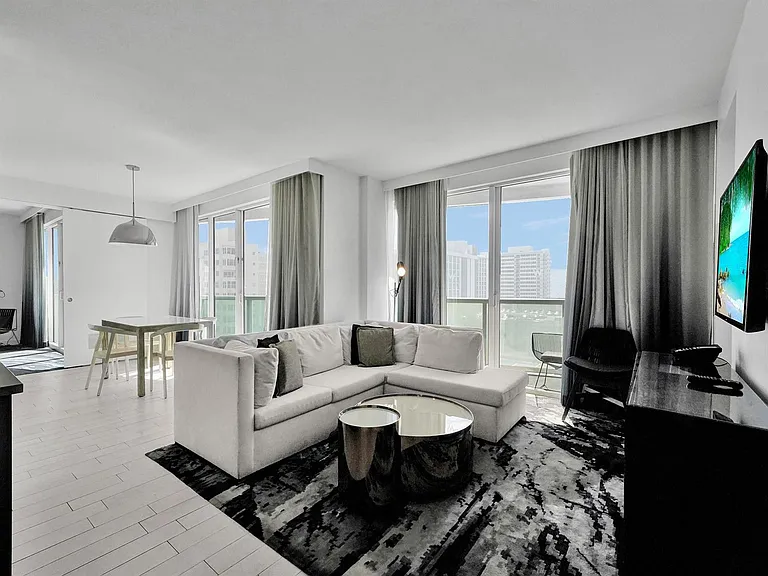 3101 Bayshore Dr #709 — Photo 37