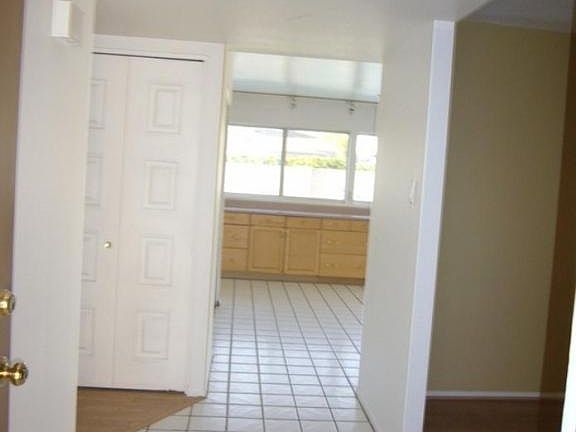 5th image of 8602 E Clarendon Ave