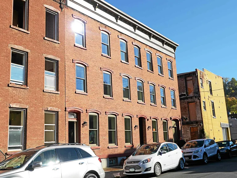 354 Washington St #5 — Photo 10