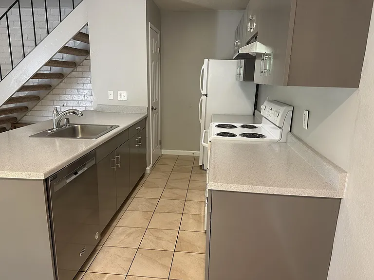 2505 Prescott Rd — Photo 7