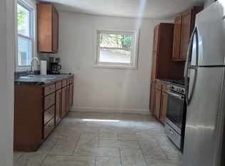 2608 E Fox Dr, Grant, MI 49327