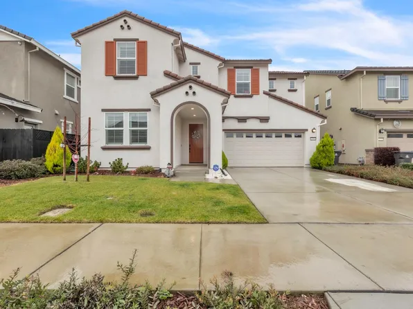 2751 Macabee Dr, Lathrop, CA 95330