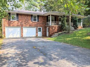 256 Hilltop Rd, Bowling Green, KY 42101