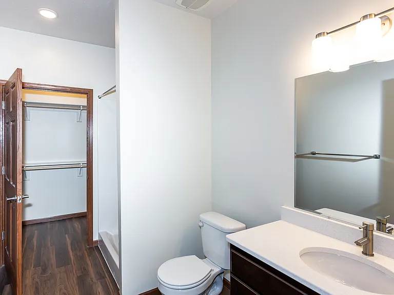 3715 Hohensee Dr — Photo 12