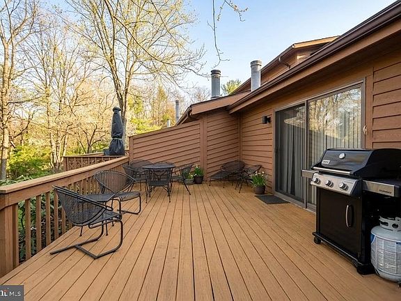 3rd image of 13 Laurel Brook Dr Unit 13