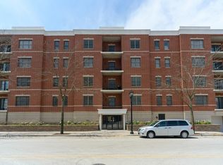 210 N Addison Ave UNIT 203, Elmhurst, IL 60126