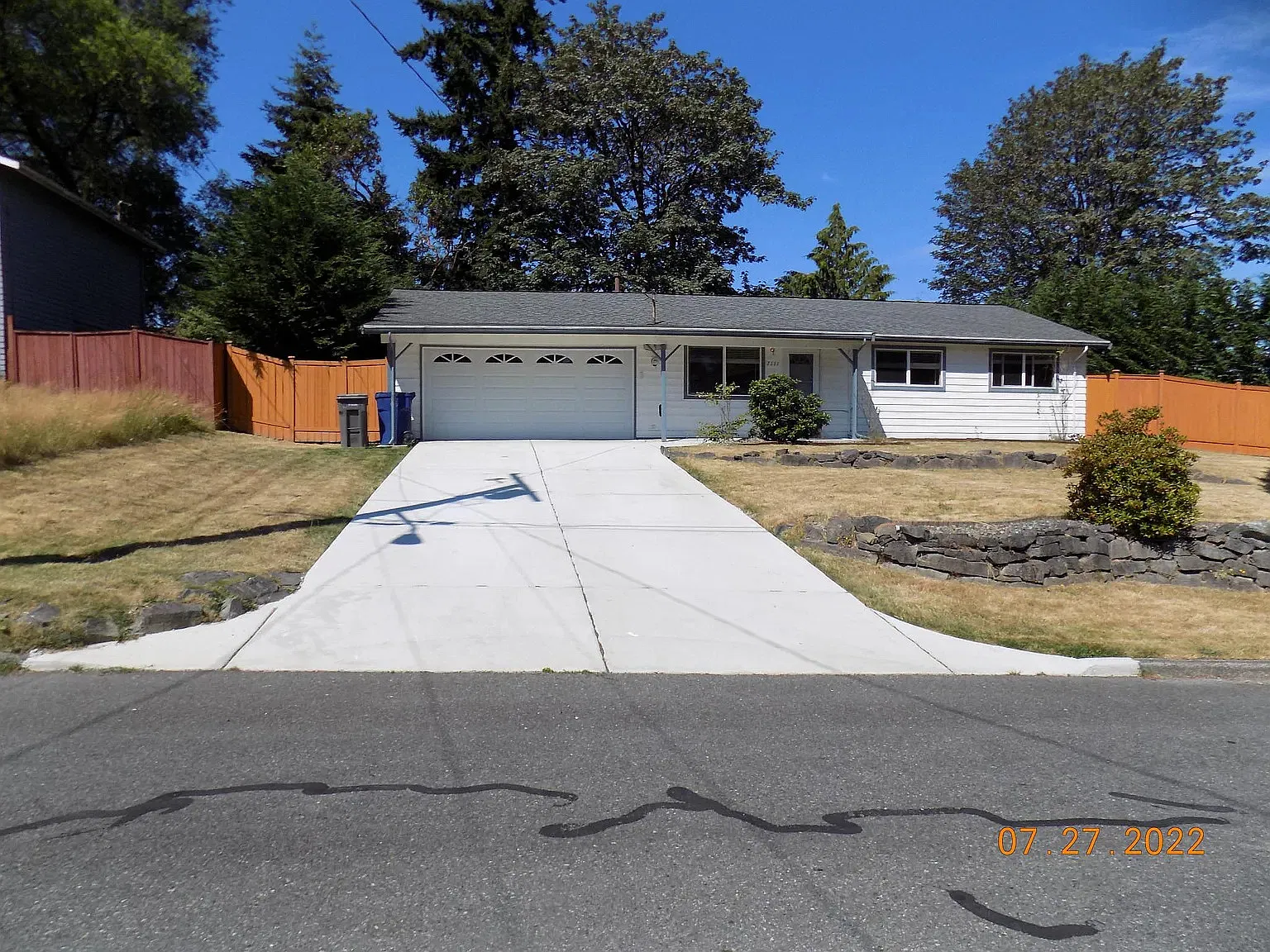 7111 121st Ave SE — Photo 1