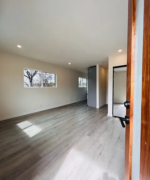 1408 Armadale Ave #2 — Photo 3