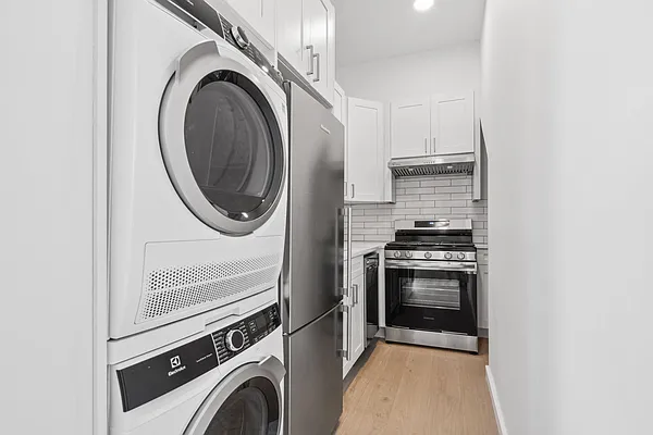 Rented by Freestone Property Group | media 13