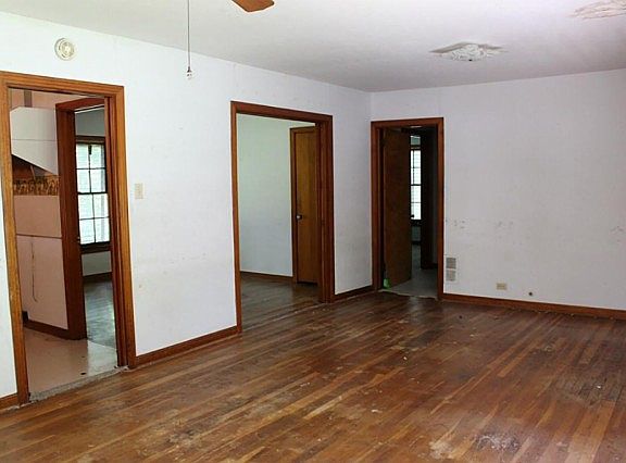 3rd image of 6719 W Bayou Dr