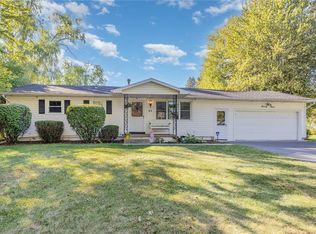 93 Lalanne Rd, Rochester, NY 14623