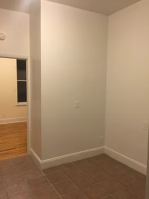 Rented by Waverly Realty Associates | media 33