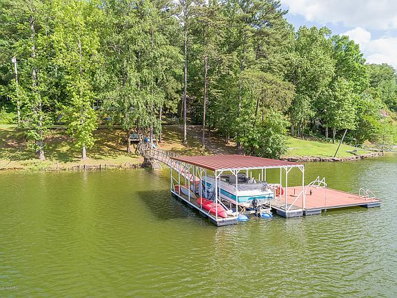 Image 4: Dock