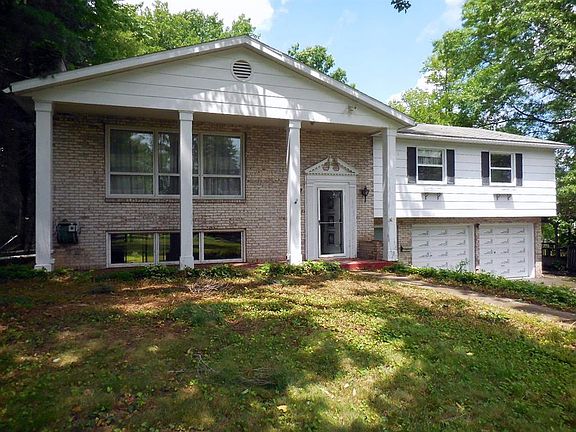 2nd image of 3541 Smith Dr