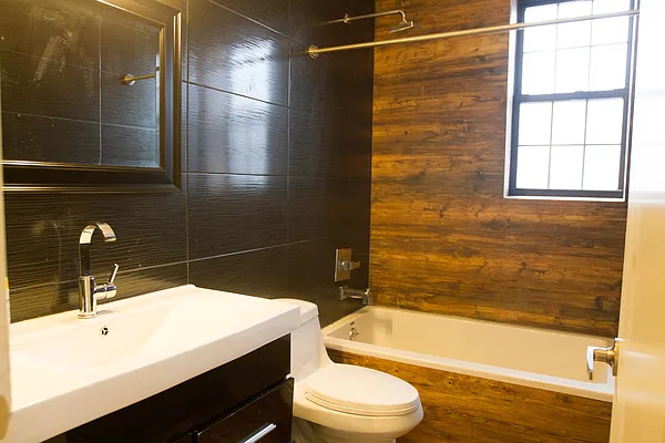Rented by TheRealEstateCompany.com LLC | media 16