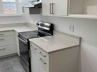 20-46 23rd St #TOP, Astoria, NY 11105