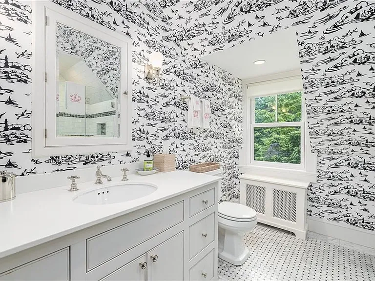 33 Beacon Hill Rd — Photo 21