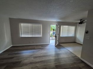 1649 W 219th St #4, Torrance, CA 90501