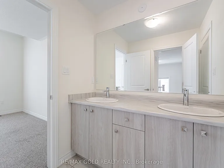 9 Kentledge Ave — Photo 35