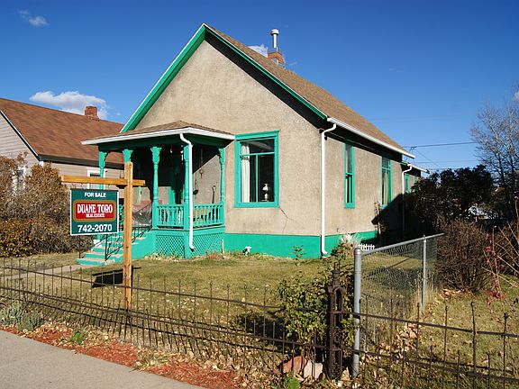 2nd image of 713 2nd St