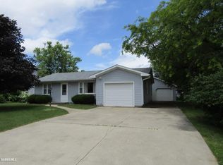 24953 Locust Rd, Lanark, IL 61046