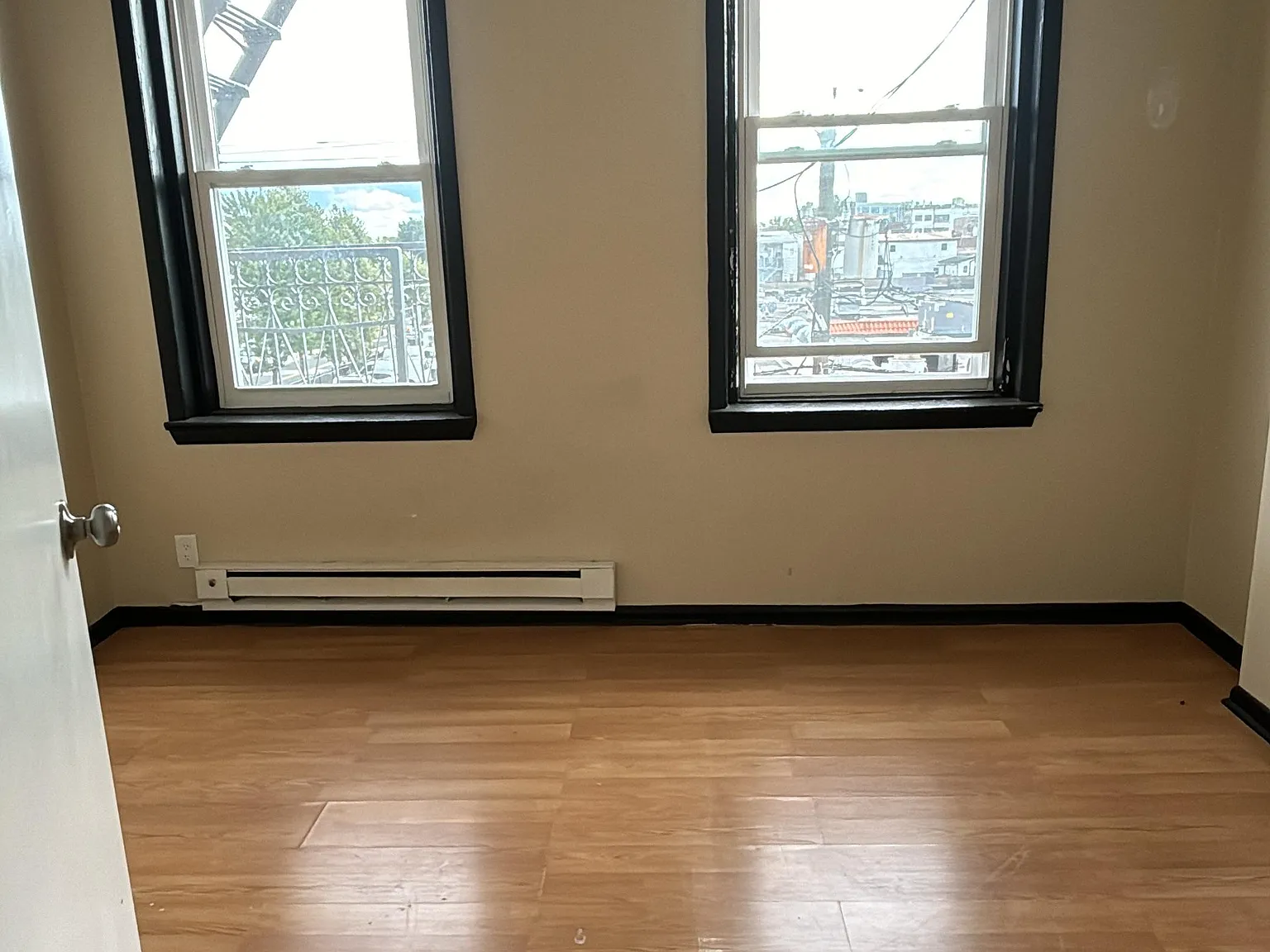 1 bed, 650 sqft, $1,700 — Photo 4