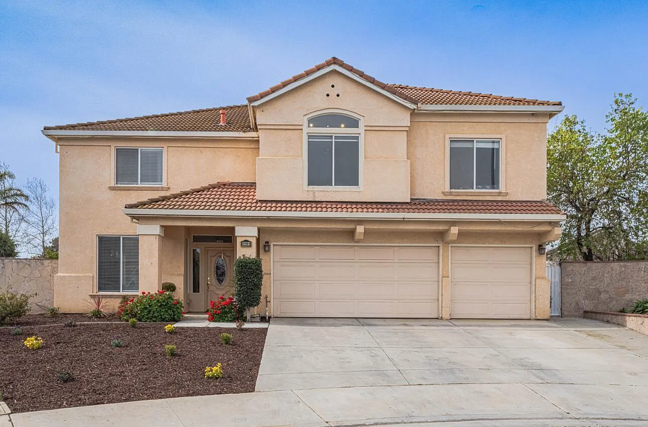2101 Primrose Ct photo 1