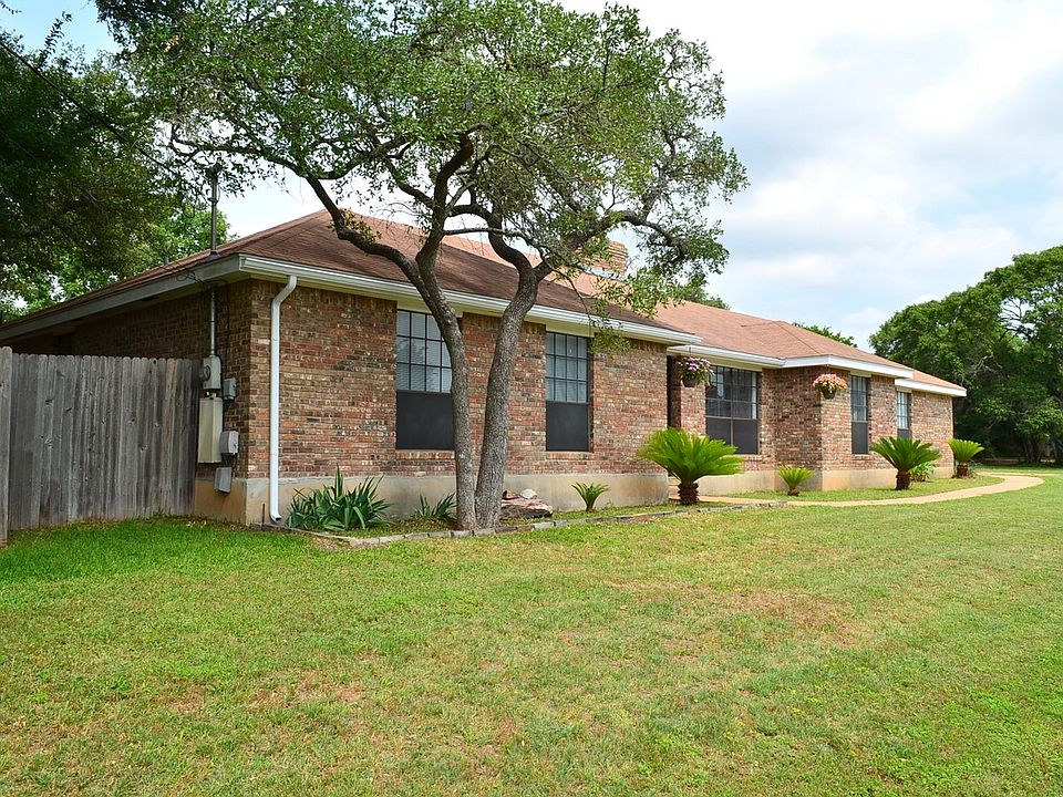 1st image of 808 Kemp Hills Dr