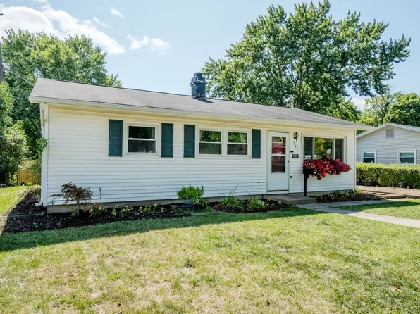 724 N Camden Dr, Fort Wayne, IN 46825