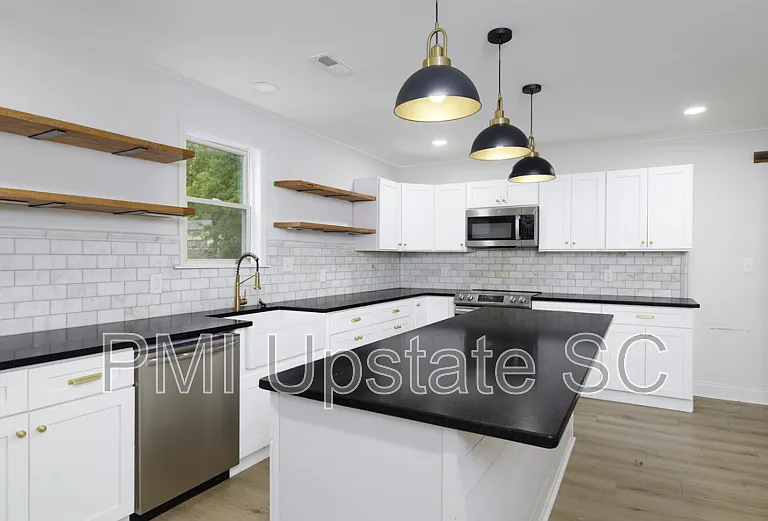 101 Paris View Dr — Photo 27