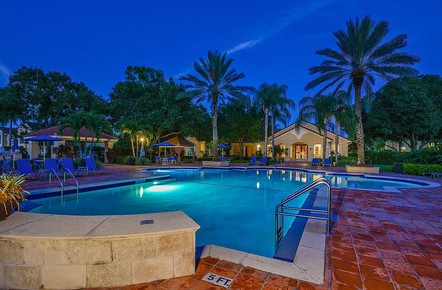 Coquina Cove Apartments — Photo 3
