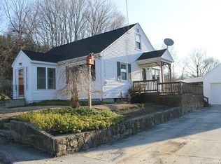 195 Taylor Hill Rd, Griswold, CT 06351