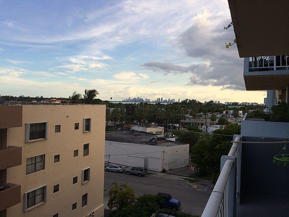 2nd image of 7133 Bay Dr APT 704