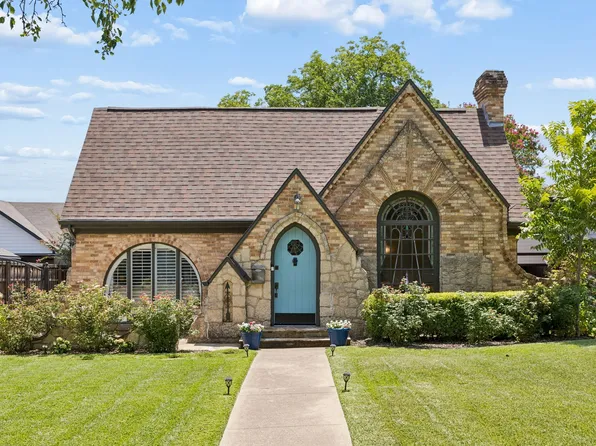 5542 McCommas Blvd, Dallas, TX 75206