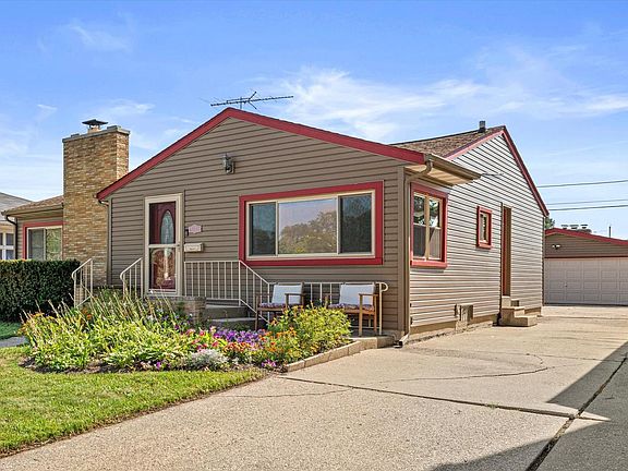 5th image of 4131 24th AVENUE