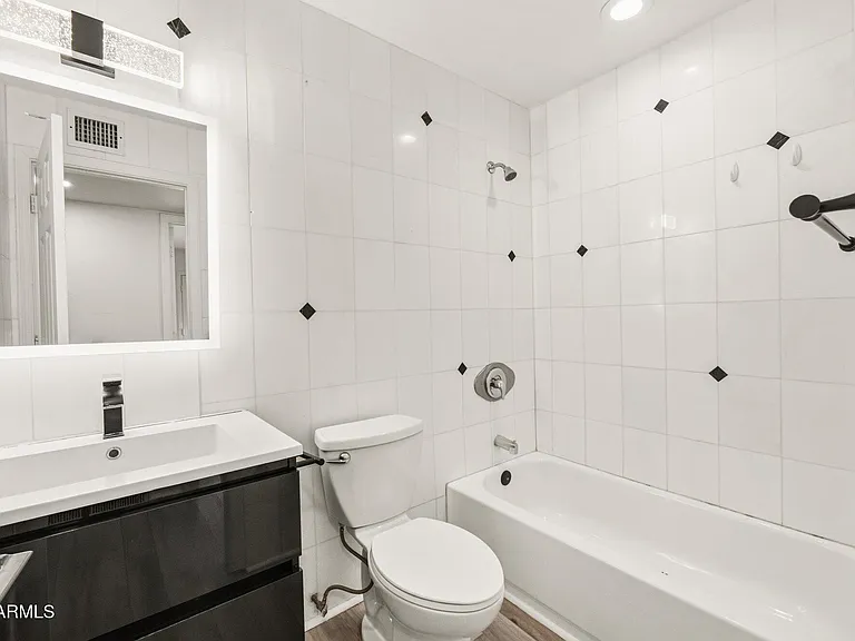 2219 N 74th Pl — Photo 27
