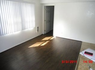 5432 Linden Ave #B, Long Beach, CA 90805