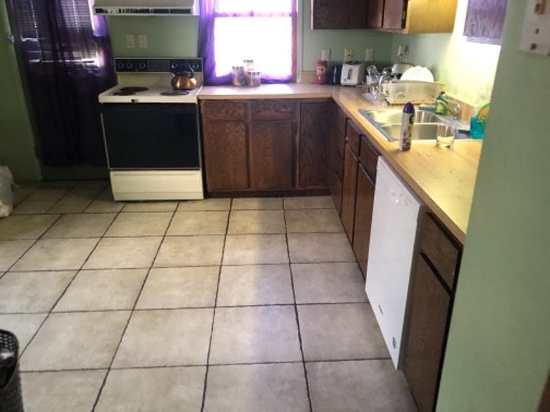 2nd image of 49 Knecht Dr