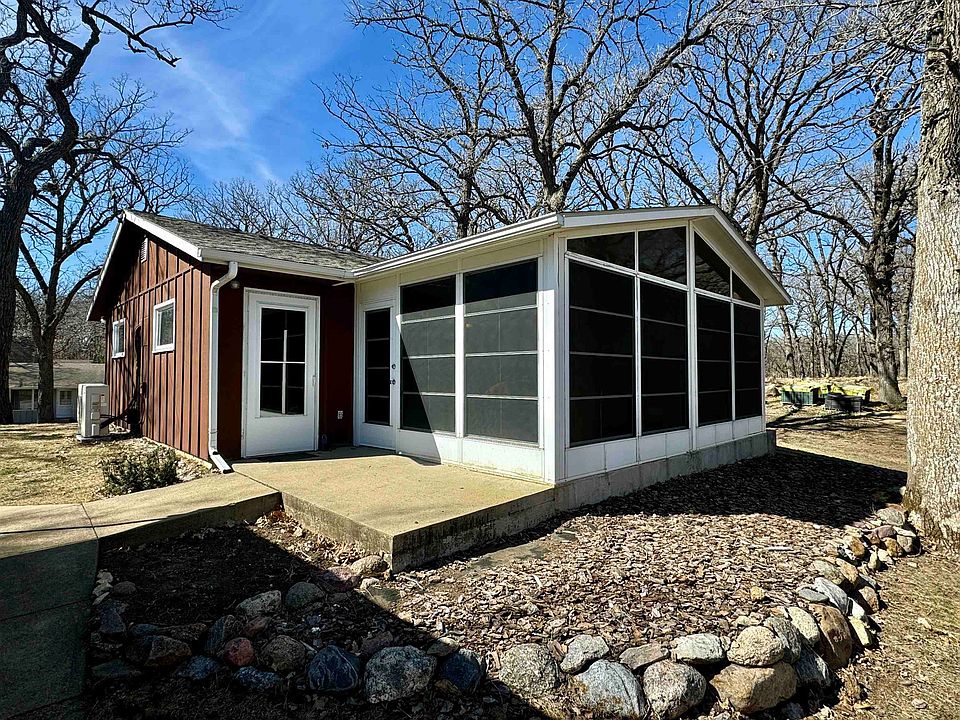 1st image of 2202 Mills Park Cir