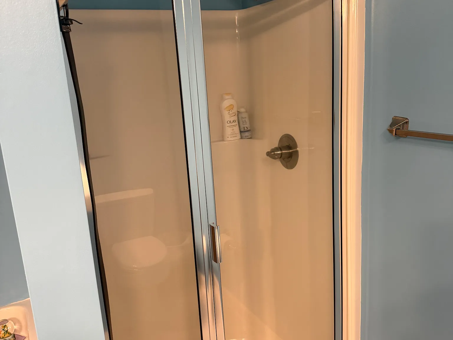 5 bed, 3.5 bath, 1704 sqft, $2,850 — Photo 4