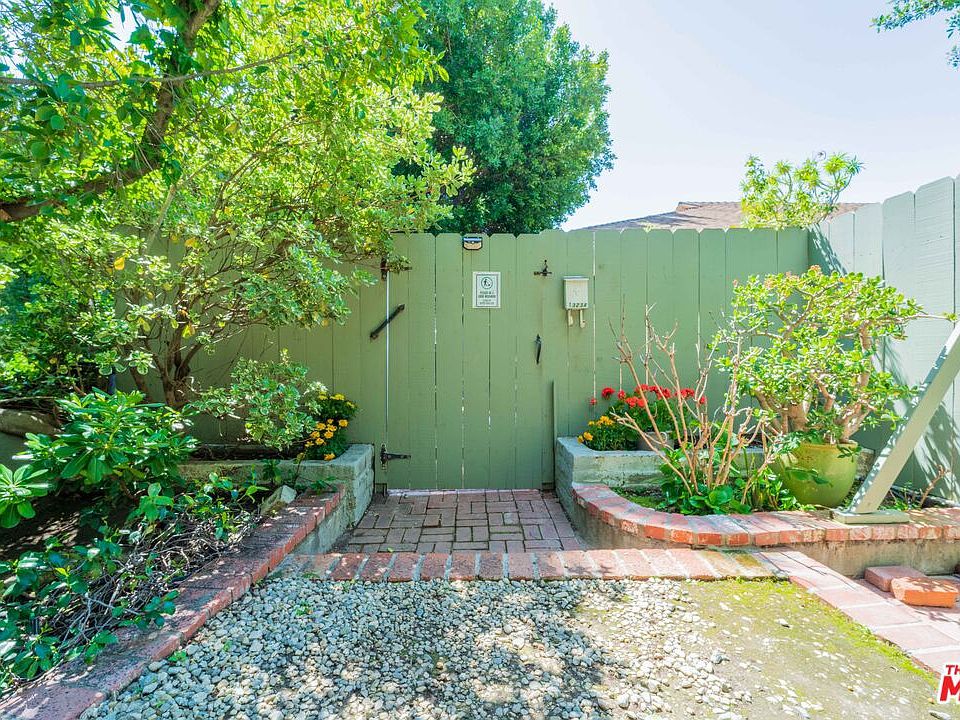 1st image of 1323 N Olive Dr #23A