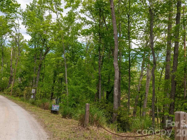 0 Deer Park Lake Rd, Spruce Pine, NC 28777