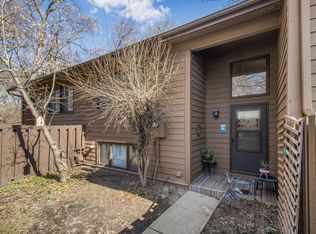 309 W Eagle Lake Dr, Maple Grove, MN 55369