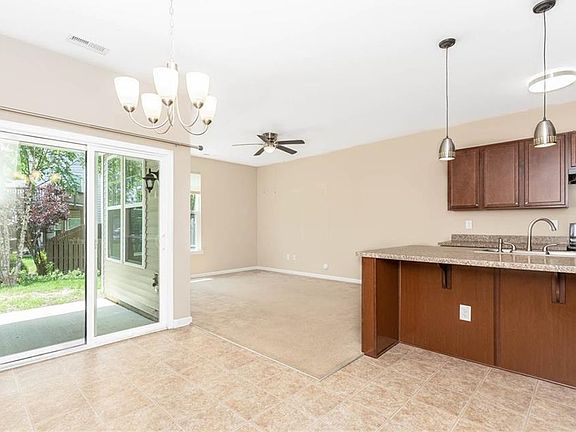 4th image of 4675 Noland Blvd