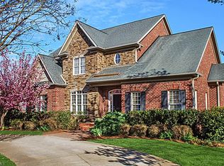 217 Surrey Path Ct, Winston Salem, NC 27104