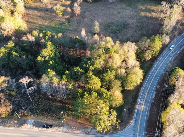 10798 Lee Road 379, Valley, AL 36854