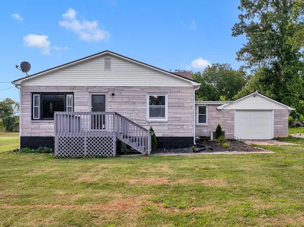 741 S Triangle Rd, Paoli, IN 47454