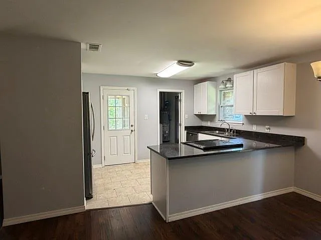 950 Abilene Dr W — Photo 3
