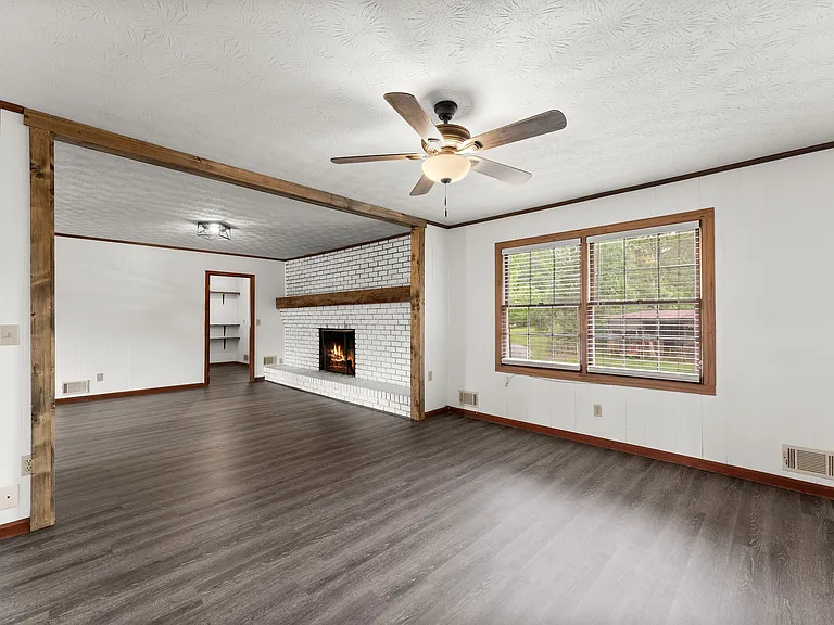 3785 Keith Bridge Rd — Photo 17