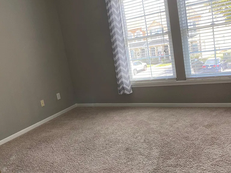 13012 Springs Manor Dr — Photo 22